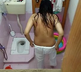 meu primo ficando chuveiro cena cheia