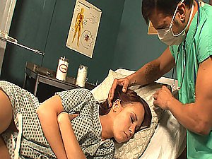 더러운 산부인과 빌어 먹을 그녀의 수면에서는 Pacient