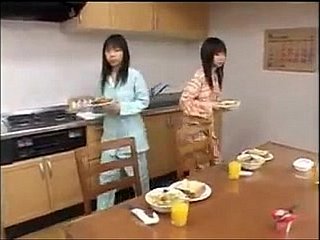 Airi和Meiri亲爱的学校女孩全电影JP