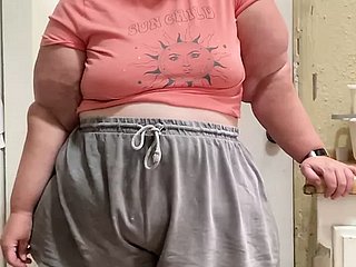 A shy appealing boost SSBBW similar to one another lacking her Prurient turns