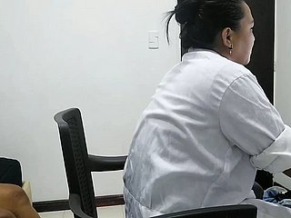 Tôi có quá nhiều căng thẳng, tôi sẽ được mát -xa và thư giãn