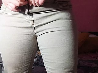 Ibu Menggoda Anak Langkah Dalam Seluar Jeans, Kemudian Be captivated by and Spew