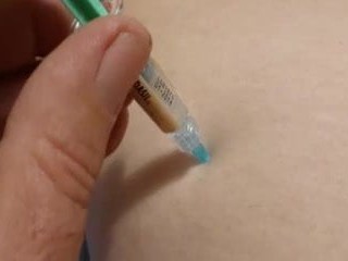 tiêm mông irritant y tế